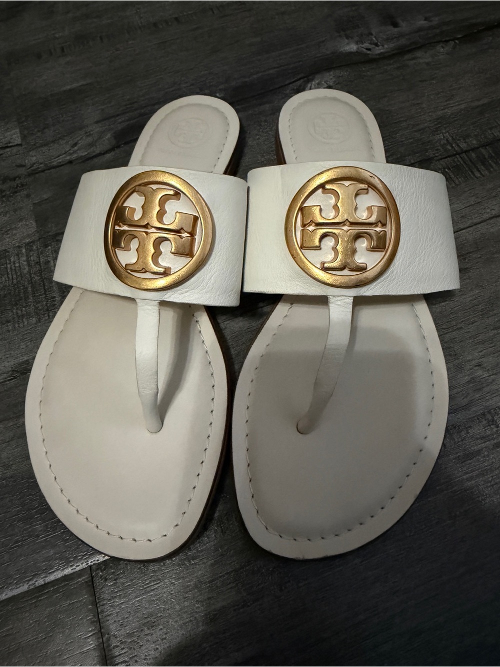 White Leather Logo-Embellished Thong Sandals